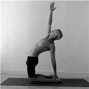 Clases a domicilio de hatha yoga para mayores